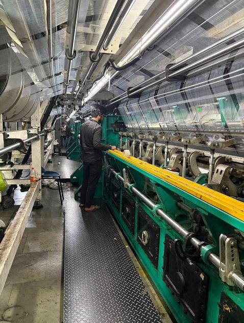 Airmesh knitting machines